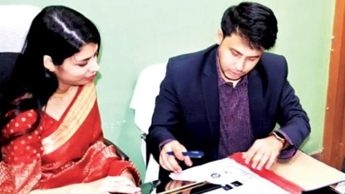 IAS Kumar Anurag-Ananya Singh ties the knot at registrar office